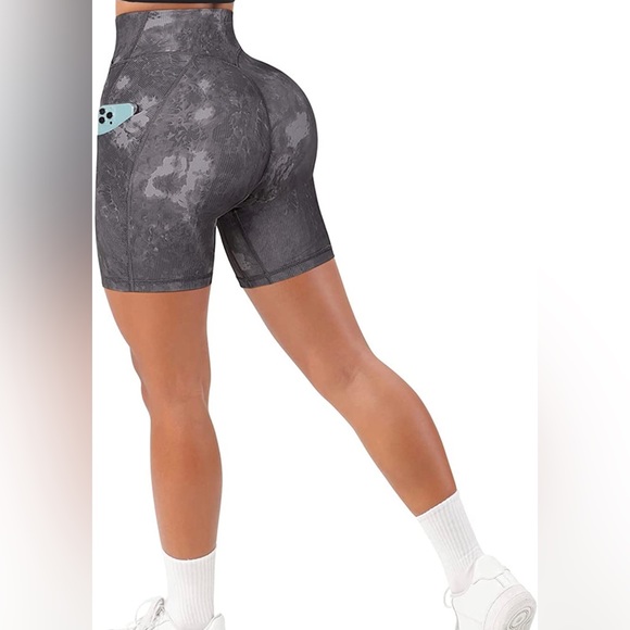 NWOT Crossover High Waisted Biker Shorts 5” - Picture 2 of 5